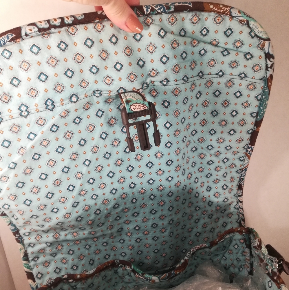 Vera Bradley messenger bag - Picture 6 of 8